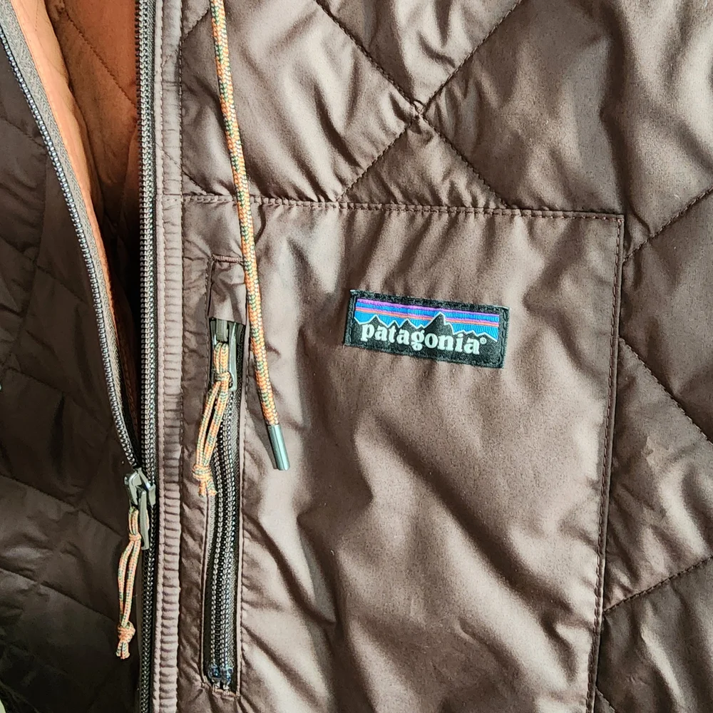 Patagonia Men's Chocolate Brown Quilted Puffer Jacket, Size XL - Picture 3 of 4